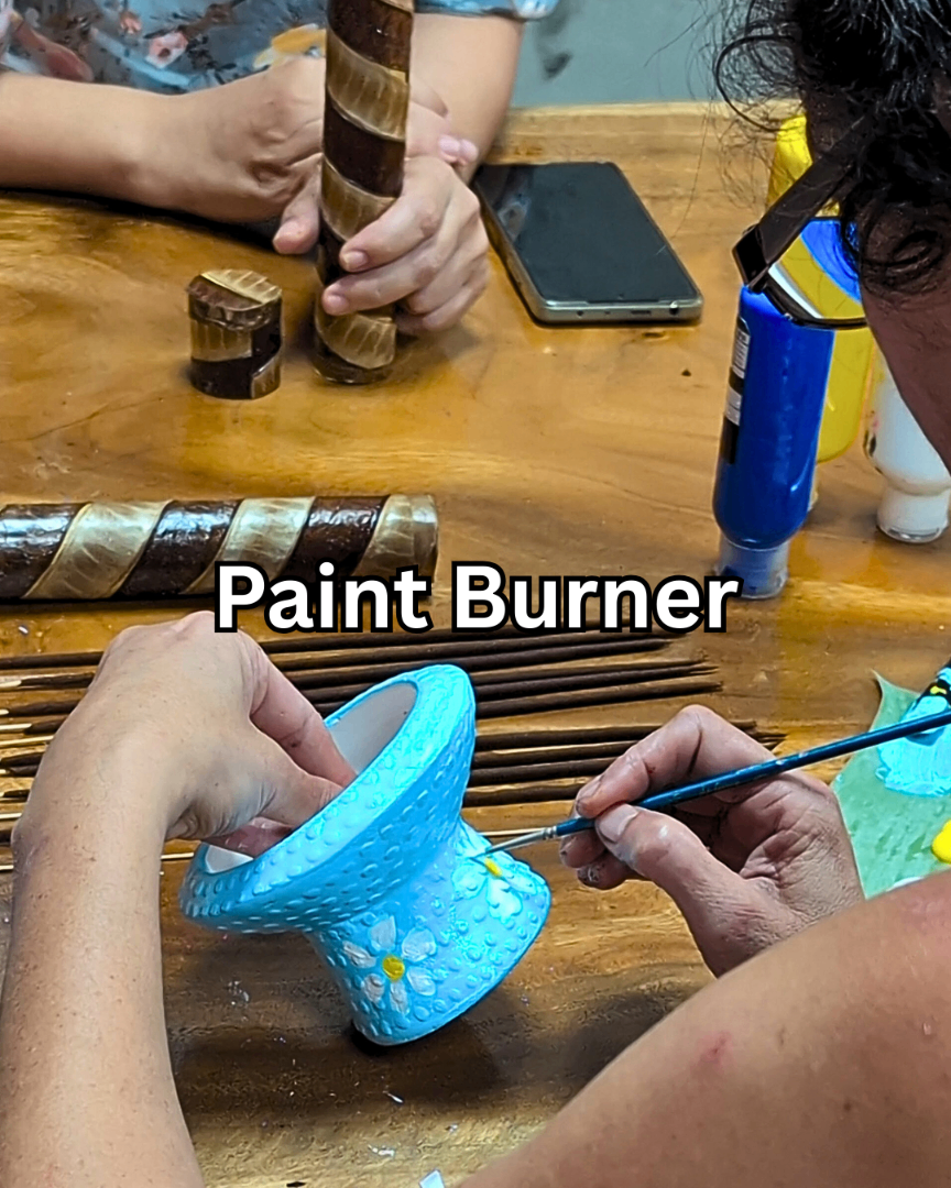 Paint & Sip Ubud Art Workshop Studio — photo 10