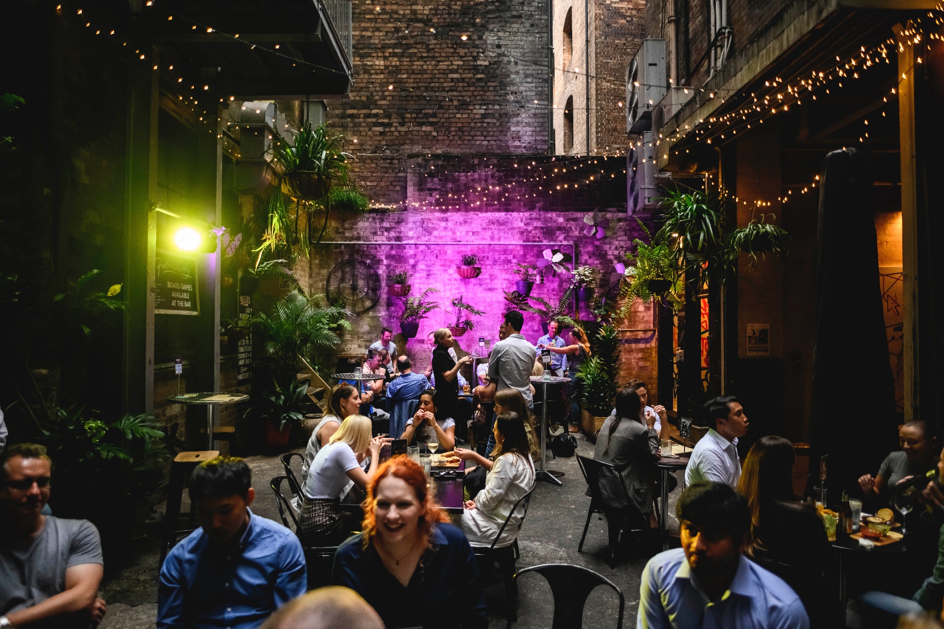 SILY Bar | drinks & live music — photo 8