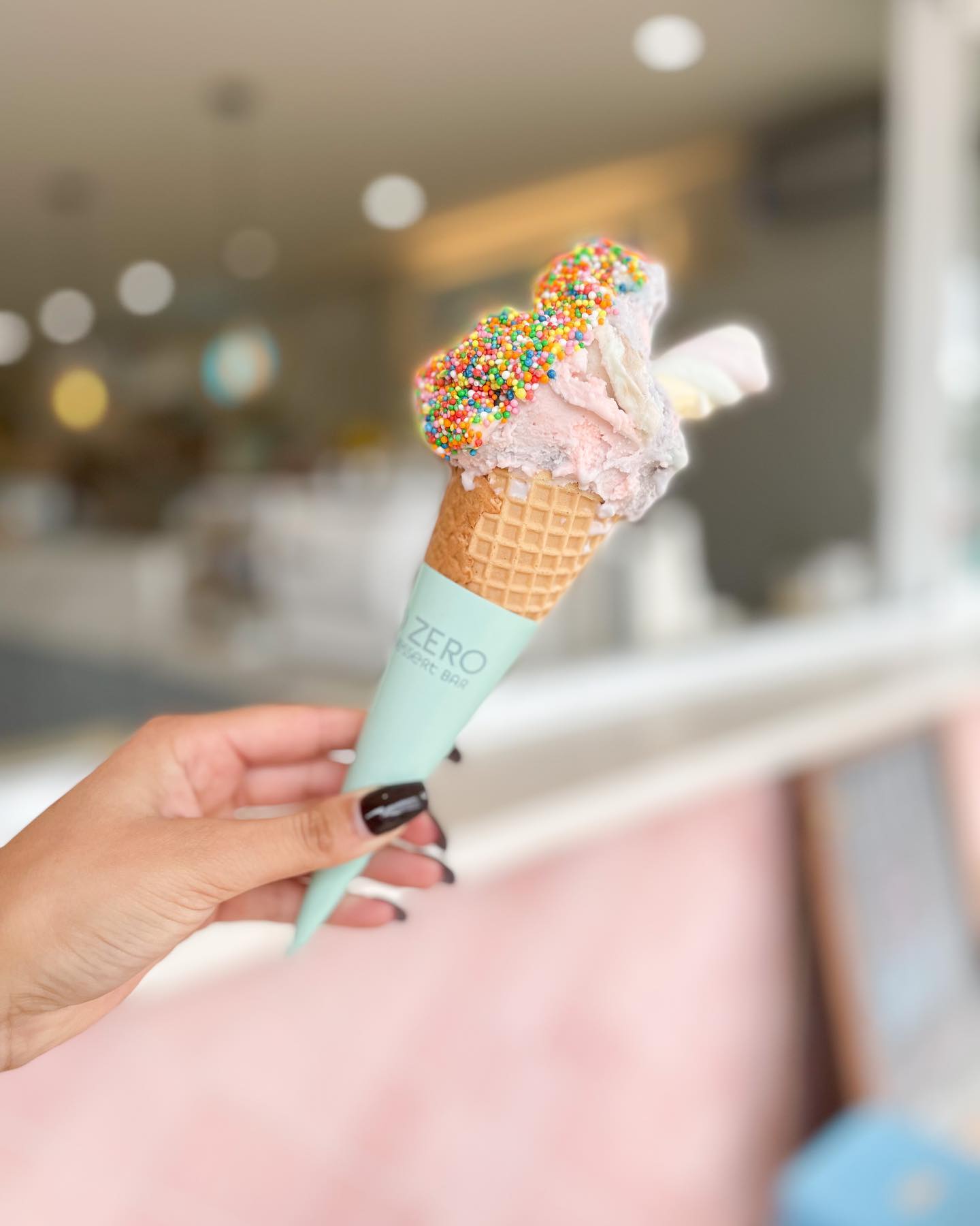 MENO ZERO GELATO & DESSERT BAR — photo 4