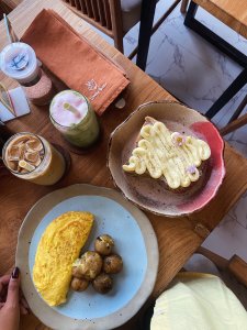 Instagram post by @charindad about Little Brew Cafe