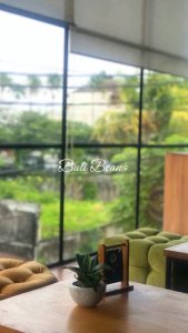Instagram post by @agustushja about Bali Beans Coffee